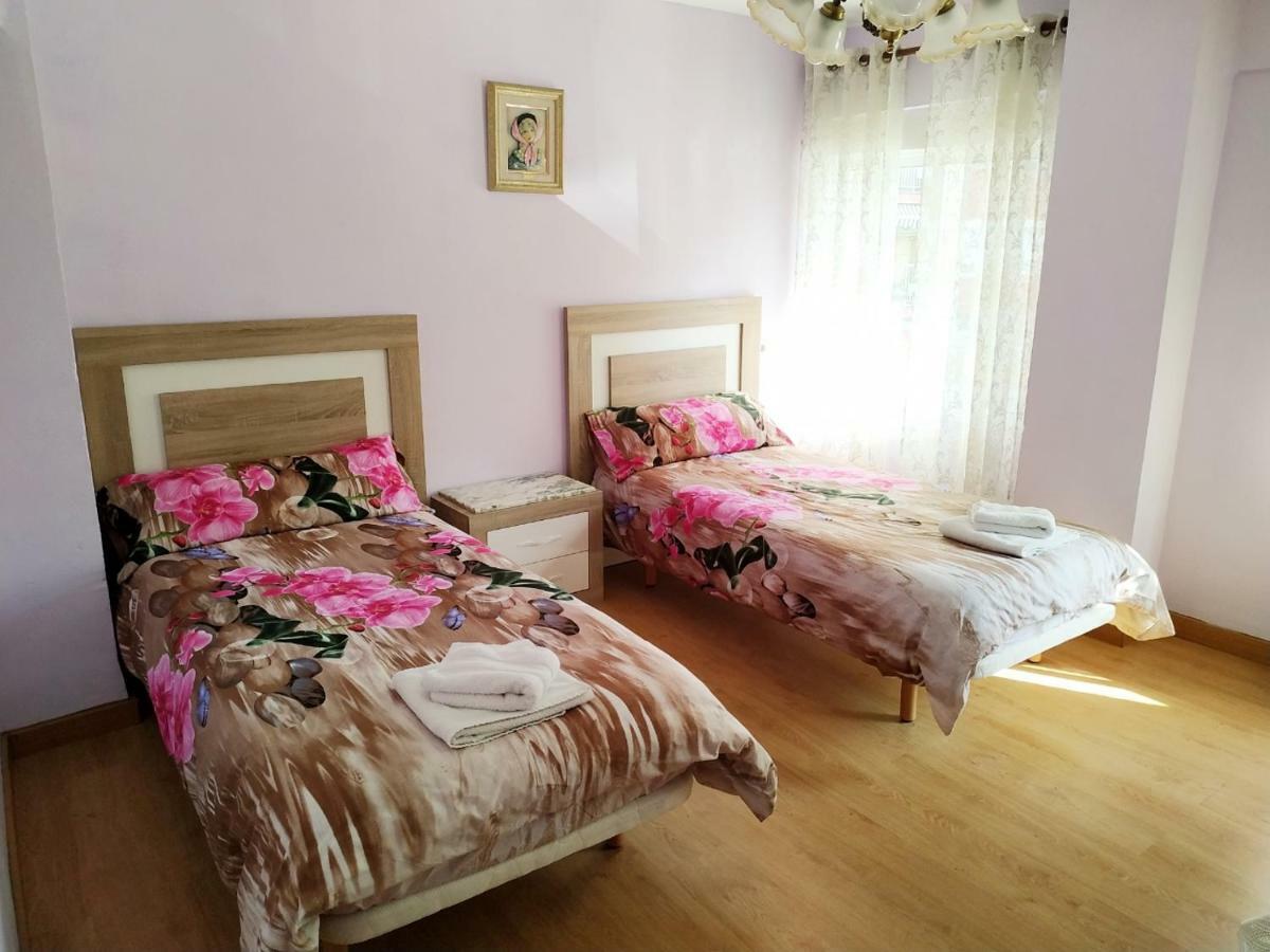 Apartment In Valenza Esterno foto